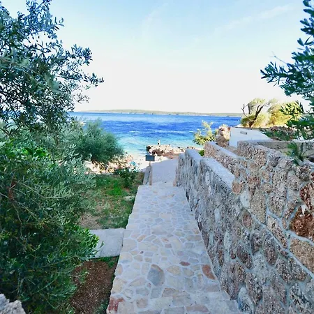 Hvar Paradise * Елса